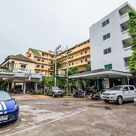 Hotel Sutus Court 5 Pattaya Exterior foto